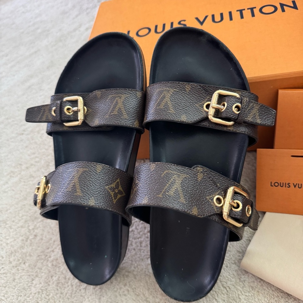 Louis Vuitton Bom Dia Flat Mule Sandals